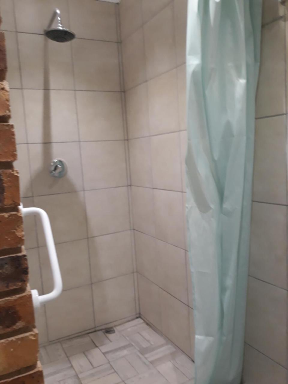 Meadows Guesthouse Germiston Εξωτερικό φωτογραφία