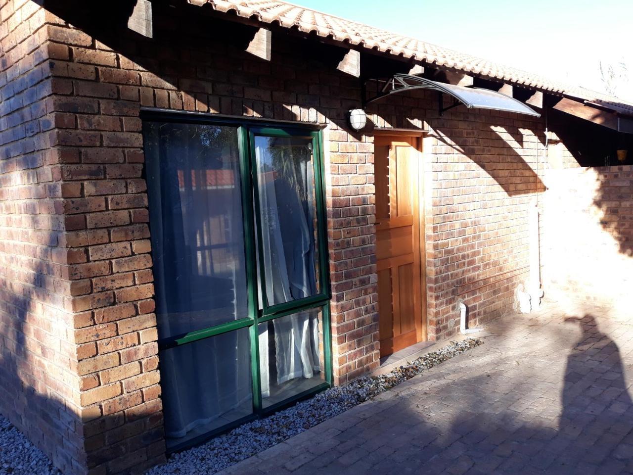 Meadows Guesthouse Germiston Εξωτερικό φωτογραφία